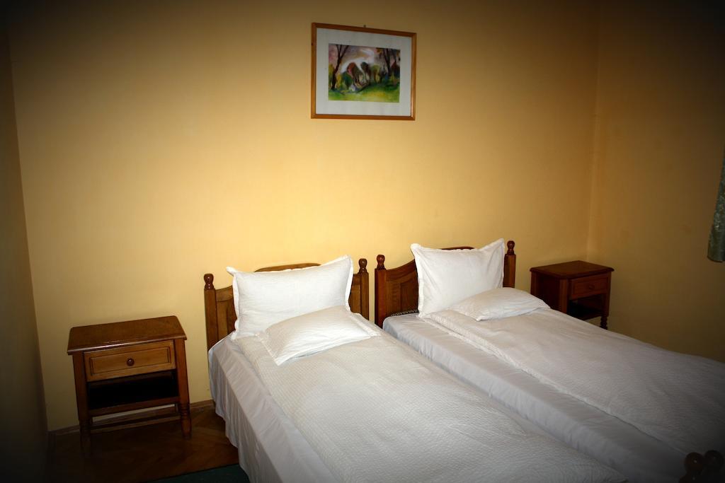 Hotel Tivoli Sovata Oda fotoğraf